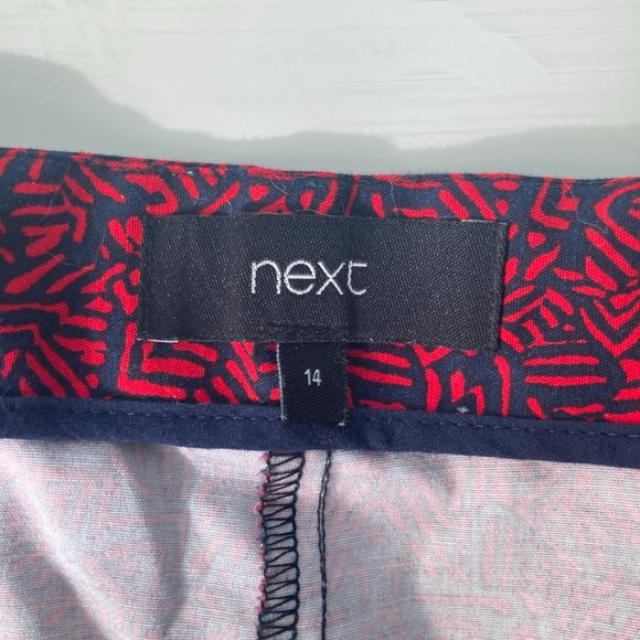 Geo Pattern High Rise Shorts  - Size 8 - Picture 8 of 8